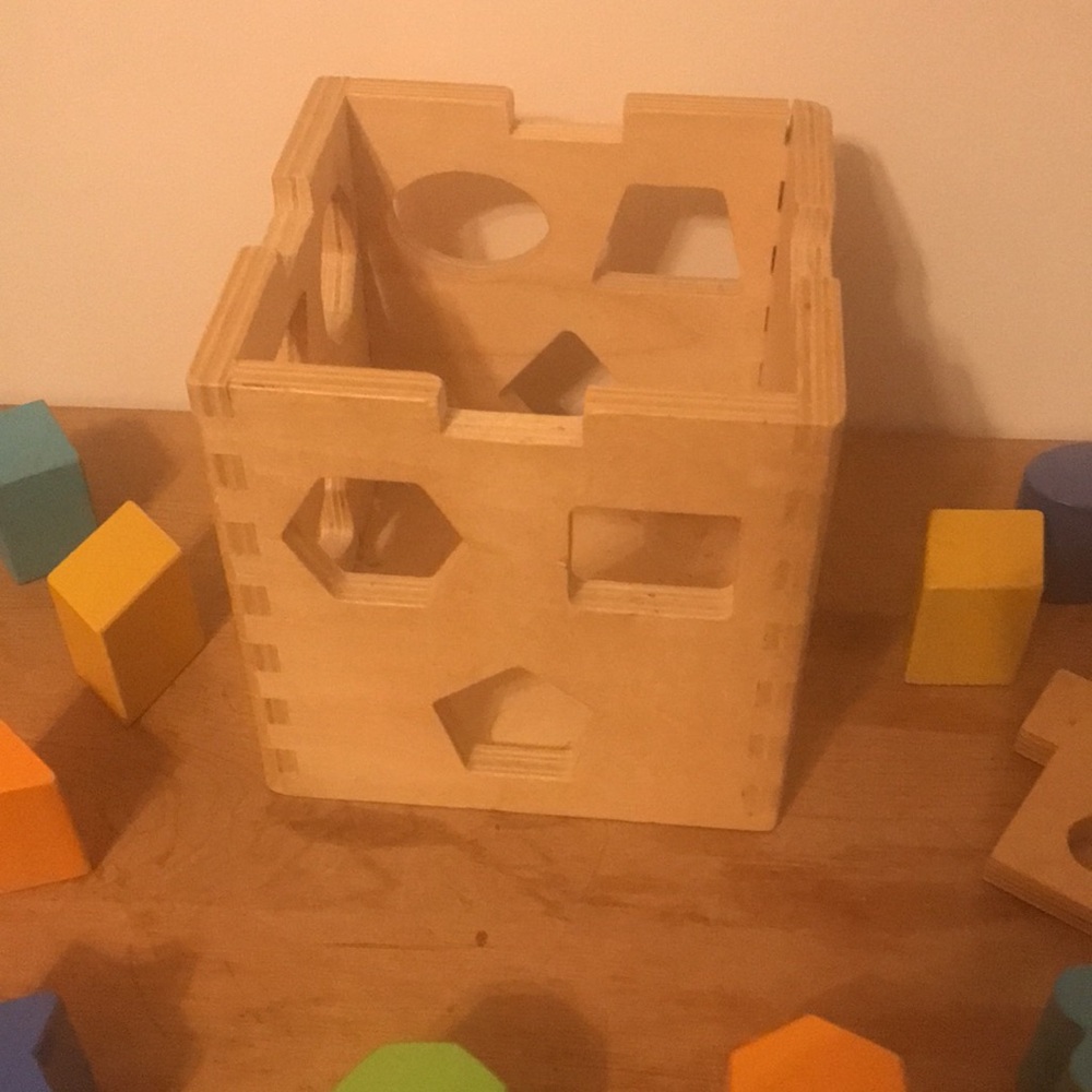 Block sorting toy - Picture 4 of 5